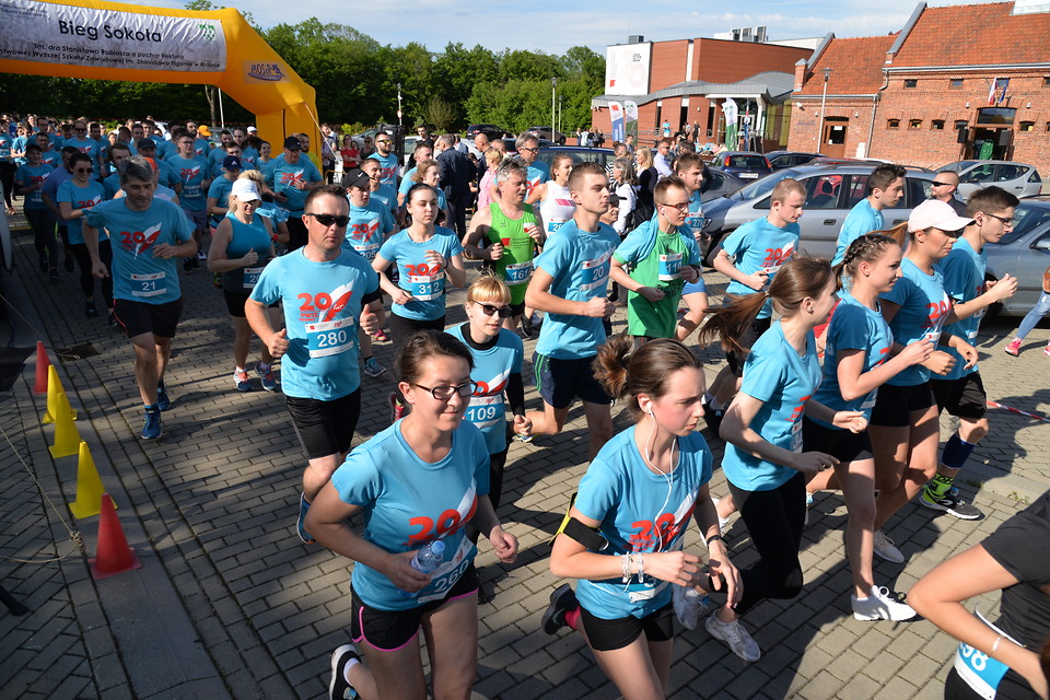 http://www.pwsz.krosno.pl/gfx/pwszkrosno/userfiles/admin/galeria_glowna/bieg_sokola/2018/3/dsc_1056.jpg
