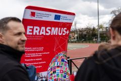 bieg_erasmusa_2026_AZ-2