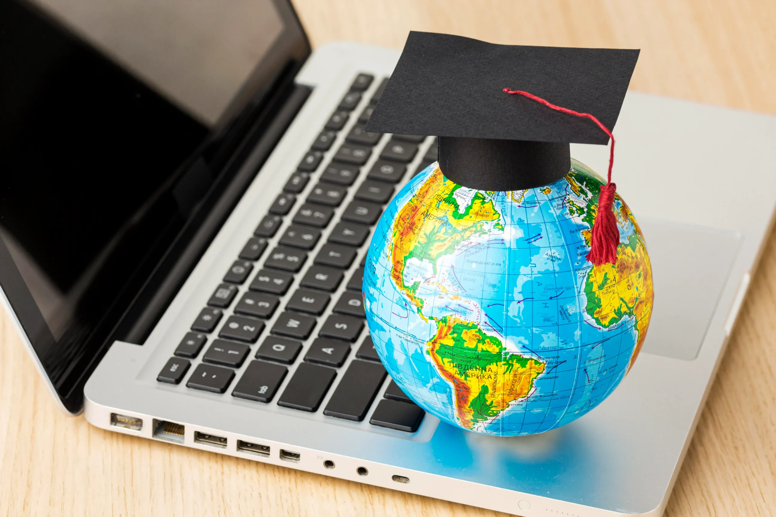 Erasmus+