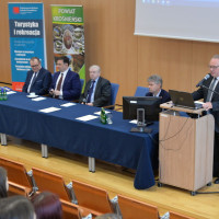 Konferencja – Potrzeby i wyzwania w zakresie kształcenia kadr dla turystyki
