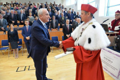 l3uW3JumZVWqkYlkZAzimka_2018_1